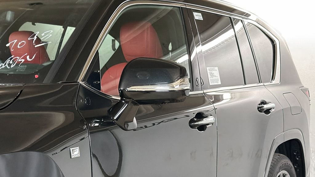 New 2026 Lexus LX 700h F Sport image 6