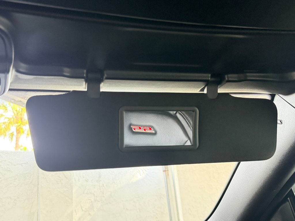 Used 2020 Chevrolet Camaro SS RWD image 33