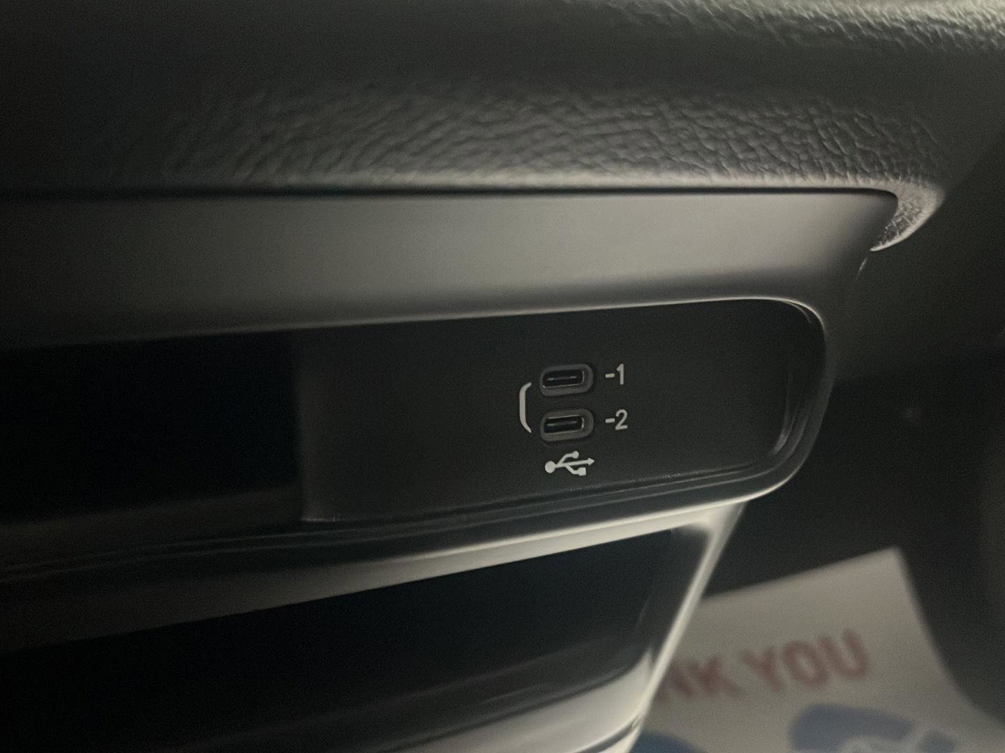 New 2026 Chrysler Voyager LX FWD image 28