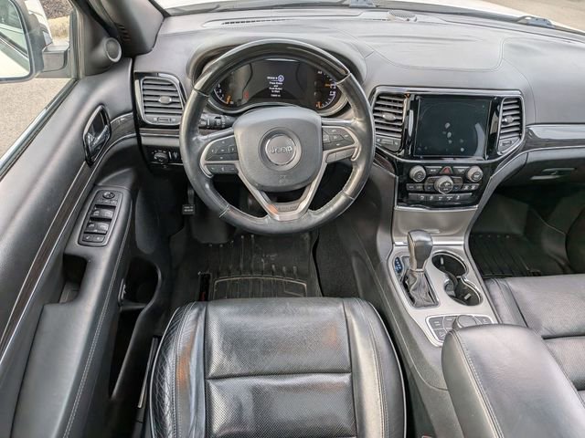 Used 2020 Jeep Grand Cherokee Overland image 30