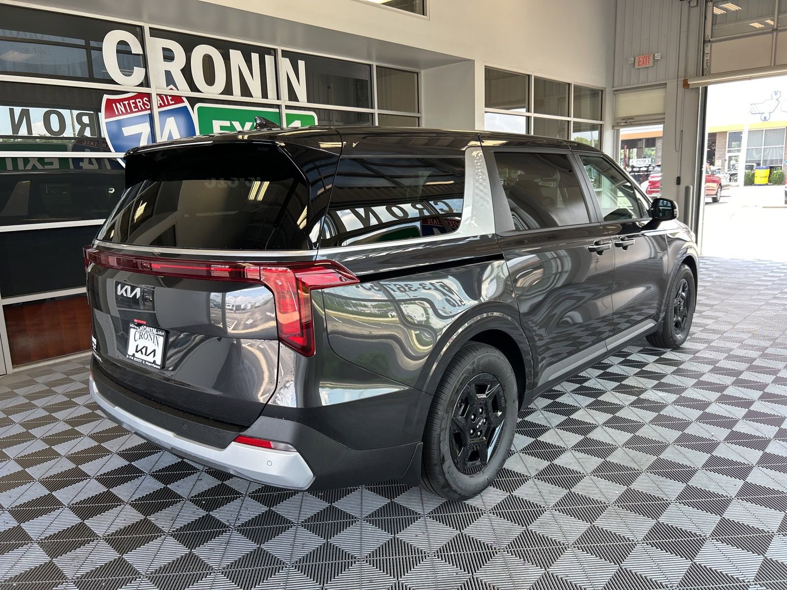 New 2026 Kia Carnival image 6