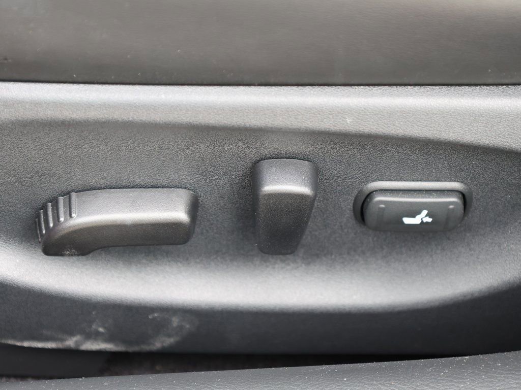 Certified 2023 INFINITI Q50 Luxe w/ Cargo Package image 17