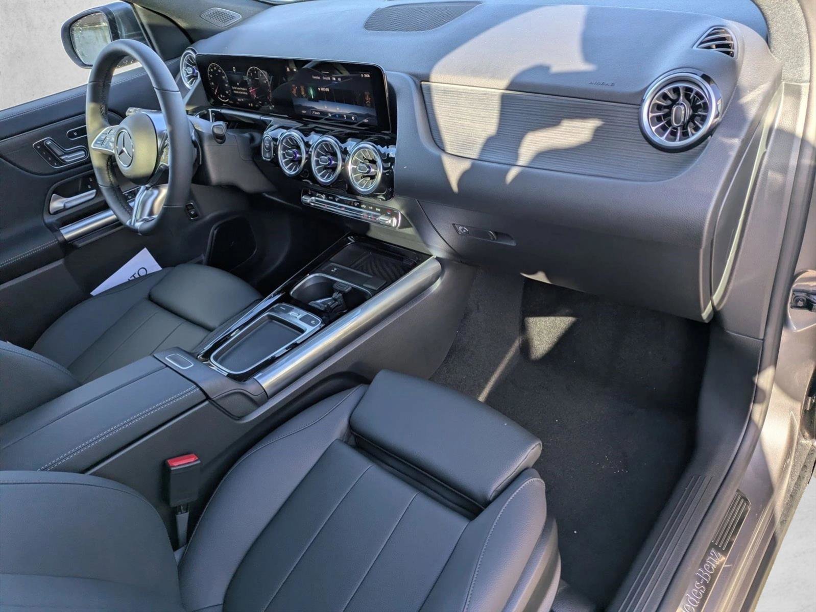New 2026 Mercedes-Benz GLA 250 4MATIC image 24