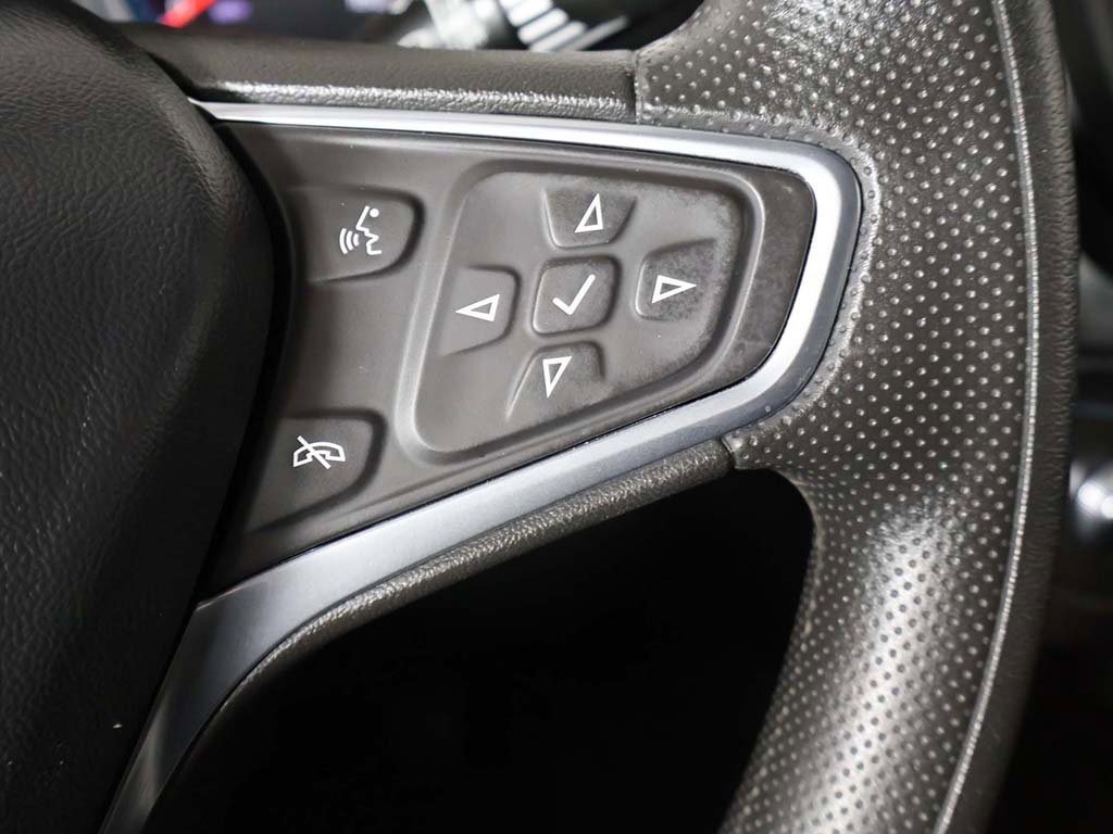 Used 2023 Chevrolet Equinox LT image 35