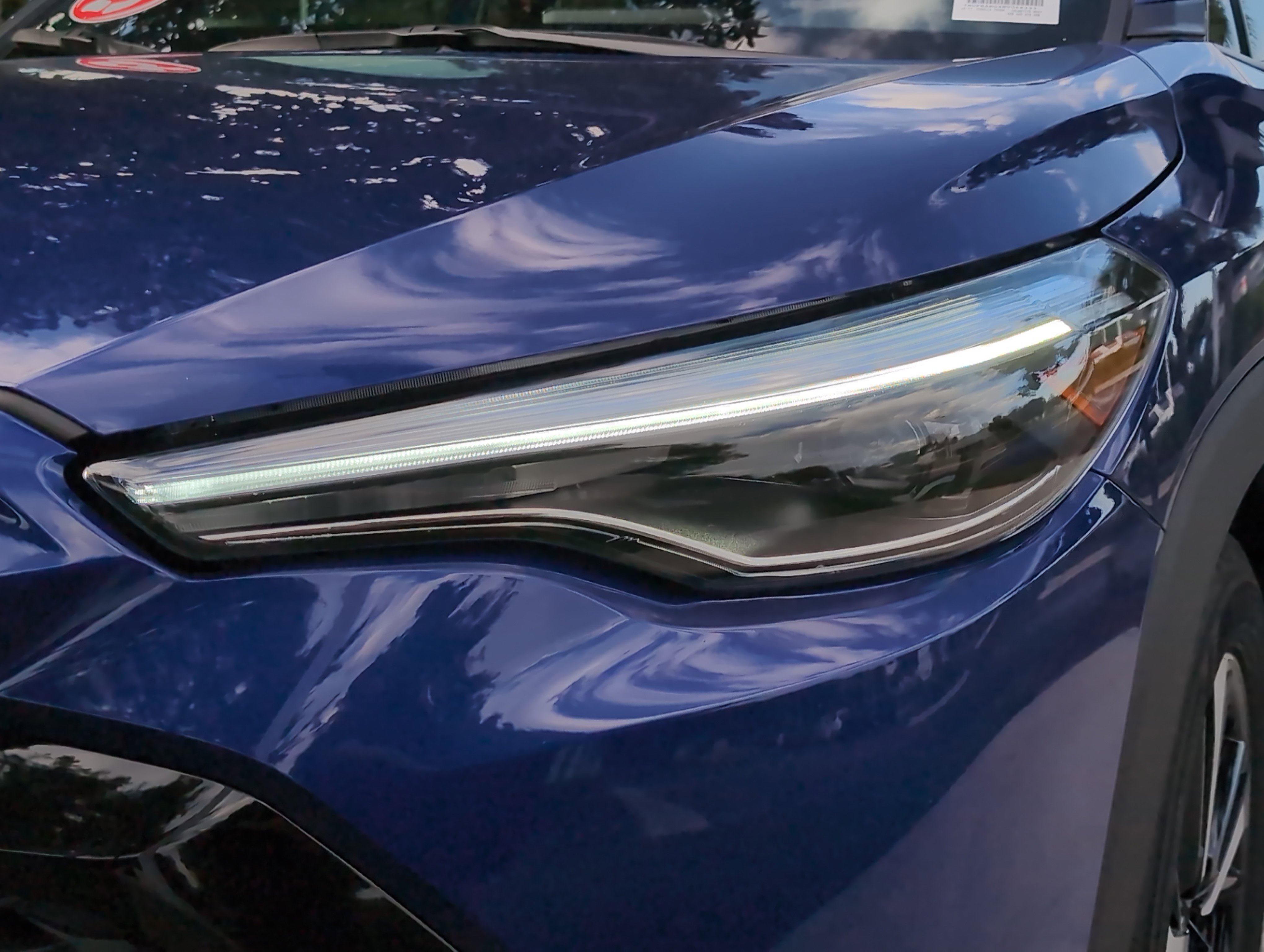 Used 2025 Toyota Corolla Cross AWD Hybrid w/ Convenience Package image 6