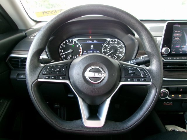 Used 2024 Nissan Altima 2.5 SV image 9