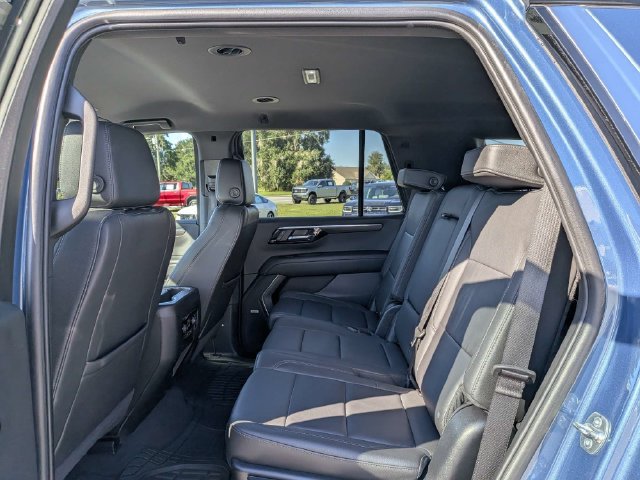 Used 2025 Chevrolet Tahoe LT AWD/4WD image 14