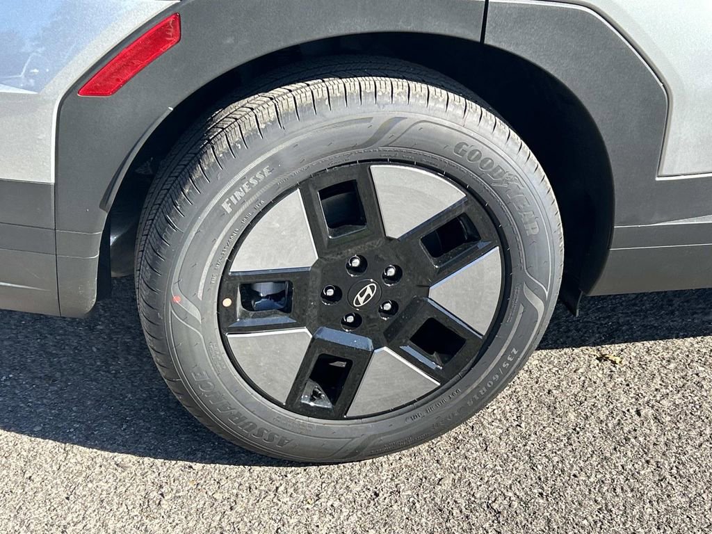 New 2026 Hyundai Santa Fe SE image 11