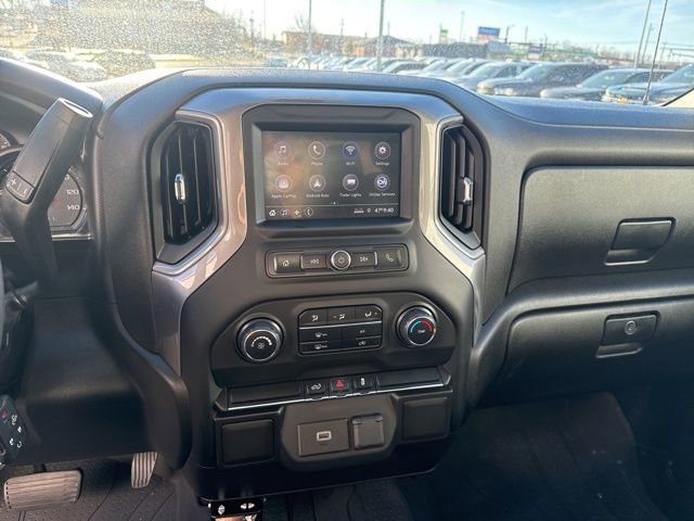 Used 2020 Chevrolet Silverado 1500 Custom w/ Custom Value Package image 17