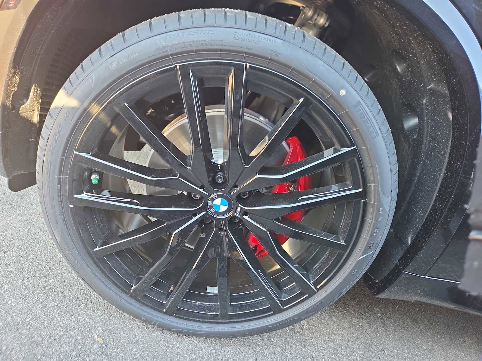 New 2026 BMW X5 xDrive40i w/ M Sport Package image 8