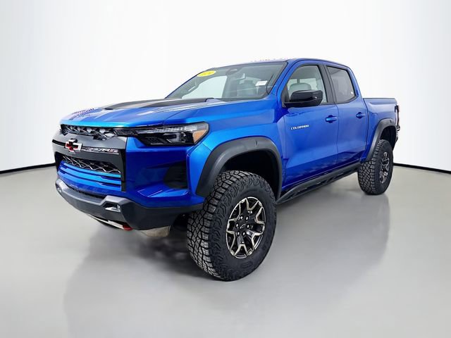 Used 2024 Chevrolet Colorado ZR2 image 3