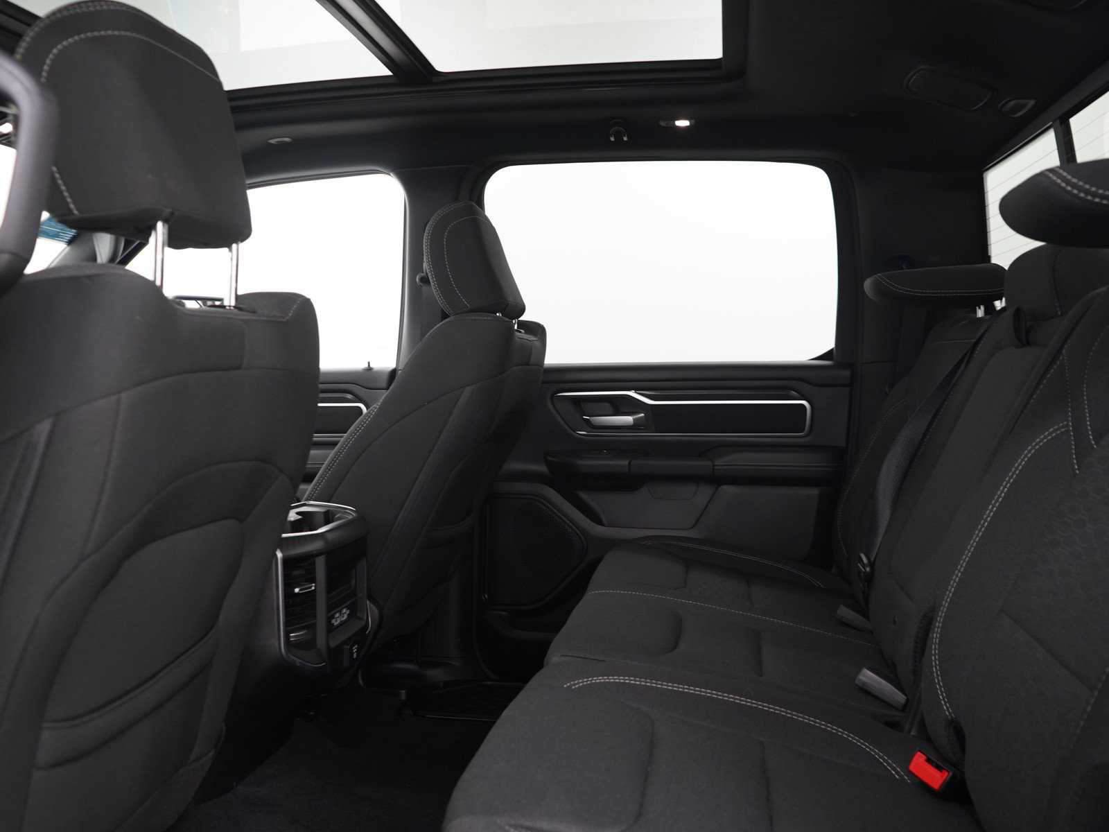Used 2025 RAM 1500 Big Horn AWD/4WD image 19