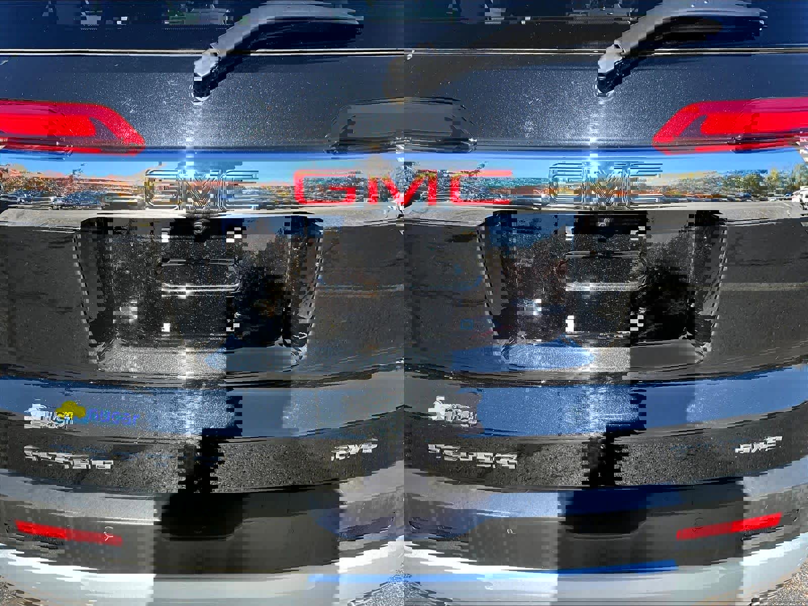 Used 2022 GMC Acadia SLE image 34