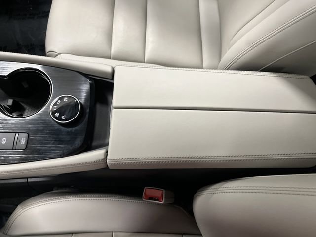 Used 2023 Nissan Rogue SL w/ SL Premium Package image 22