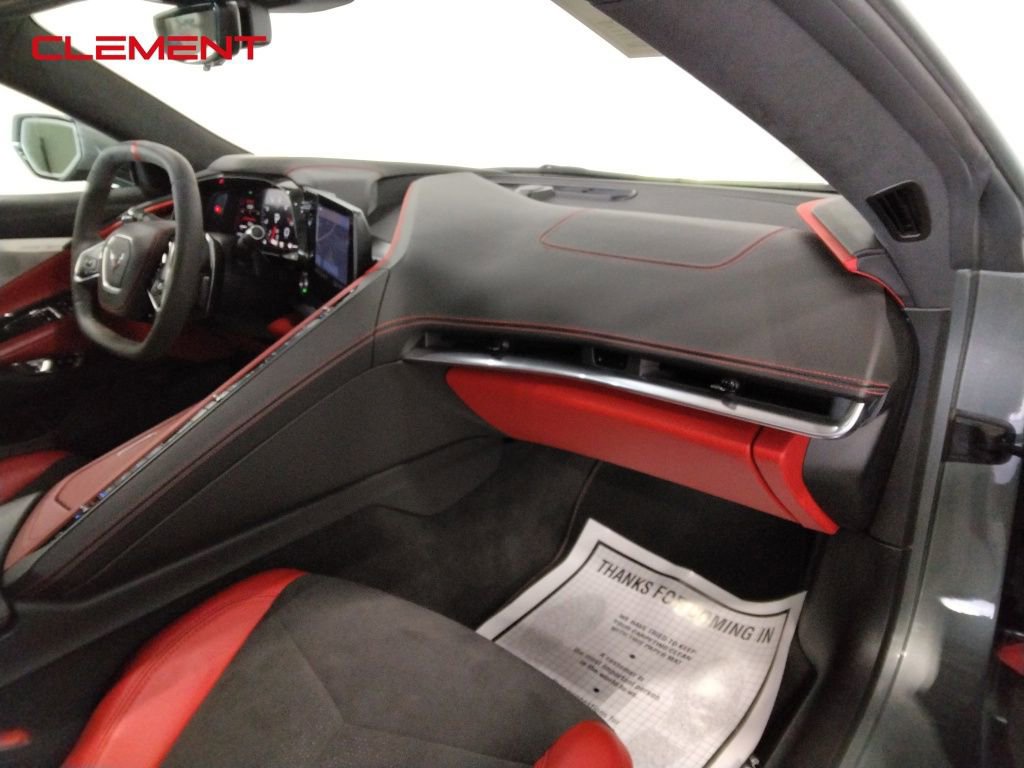 Used 2022 Chevrolet Corvette Stingray image 32