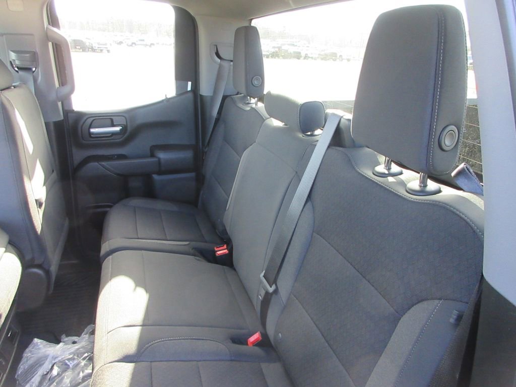 New 2026 GMC Sierra 1500 Pro w/ Pro Value Package image 14