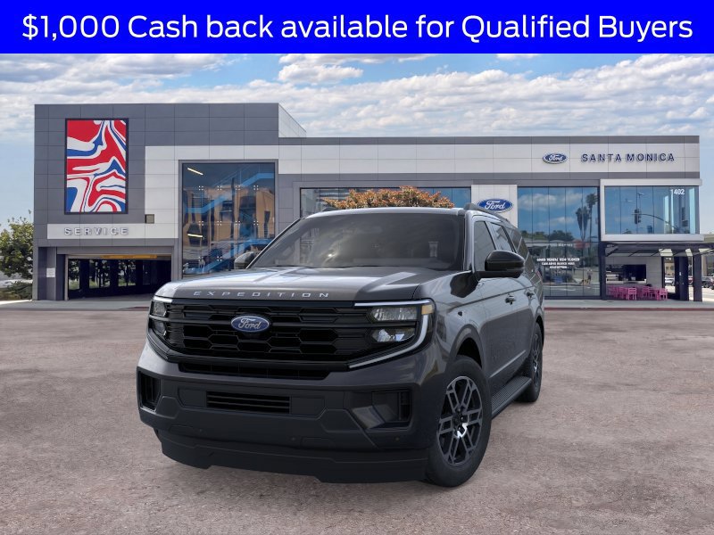 New 2026 Ford Expedition Active RWD image 2