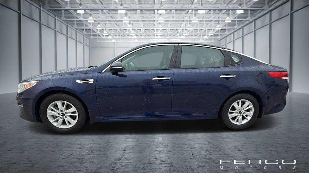 Used 2017 Kia Optima LX FWD image 2