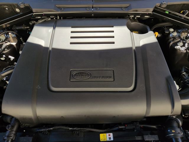 Used 2026 Land Rover Defender 110 S image 21