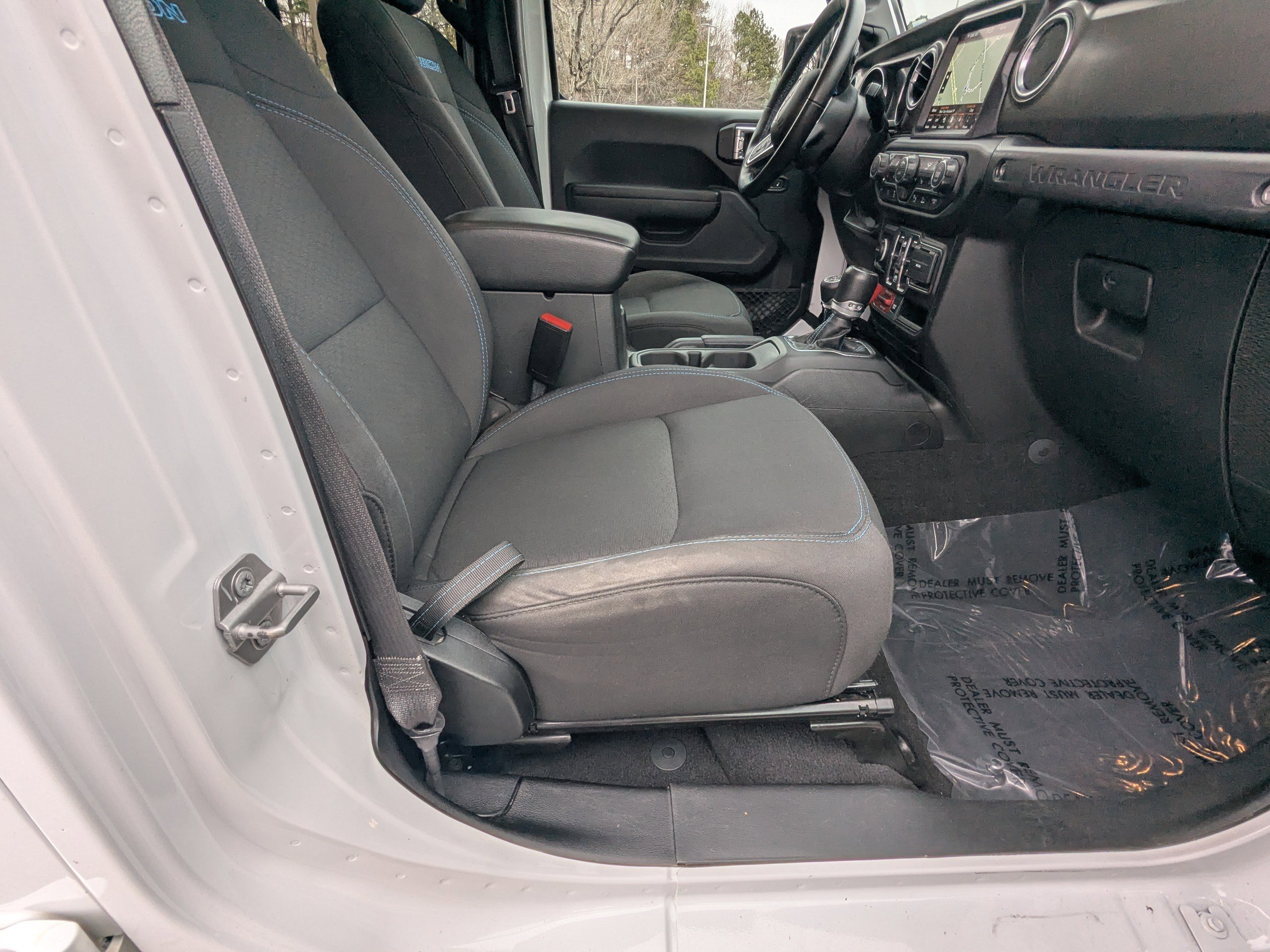 Used 2021 Jeep Wrangler Unlimited Rubicon 4xe w/ Cold Weather Group image 14