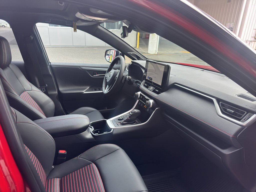 Used 2025 Toyota RAV4 XSE image 18