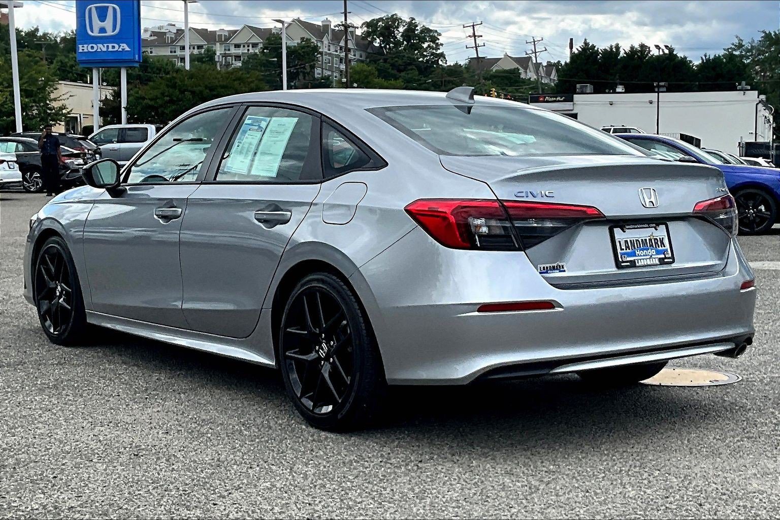 Used 2023 Honda Civic Sport image 12