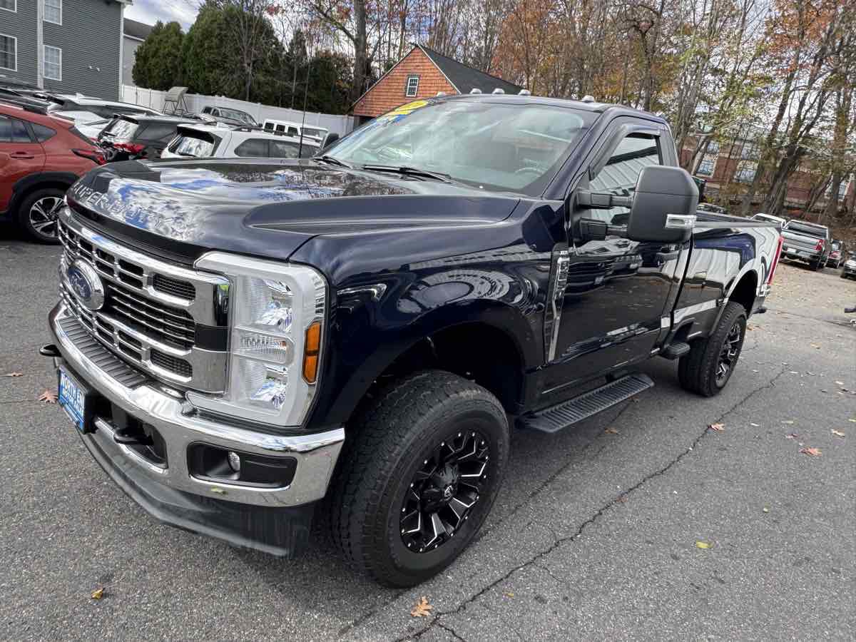 Used 2024 Ford F250 XLT w/ Snow Plow Prep Package image 3
