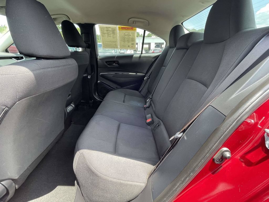 Used 2024 Toyota Corolla LE w/ LE Convenience Package FWD image 13