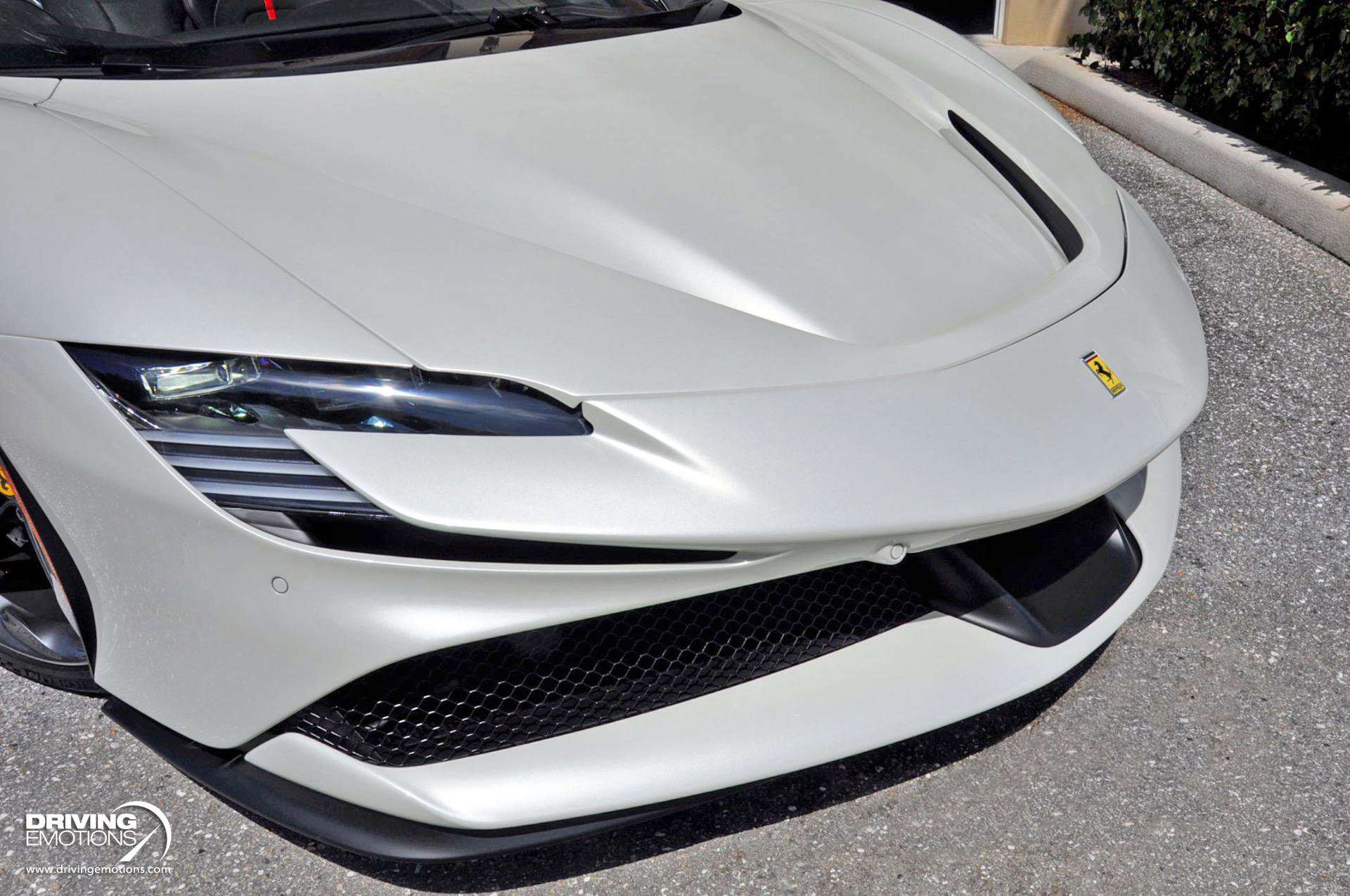 Used 2024 Ferrari SF90 Spider image 4