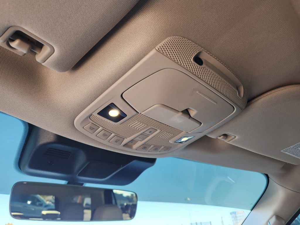 Used 2024 Lincoln Navigator L Reserve image 34