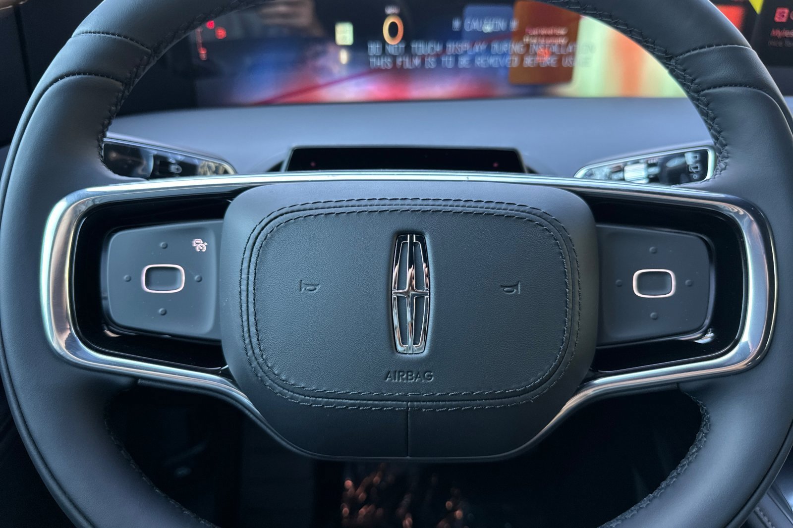 New 2025 Lincoln Nautilus Reserve w/ Jet Appearance Package image 22