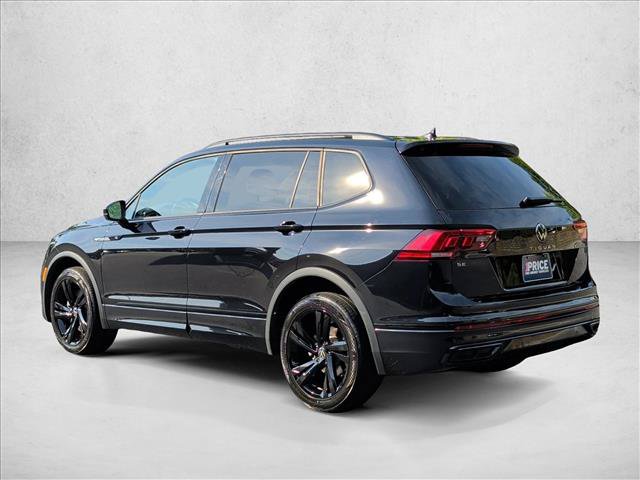 Used 2024 Volkswagen Tiguan SE R-Line FWD image 7
