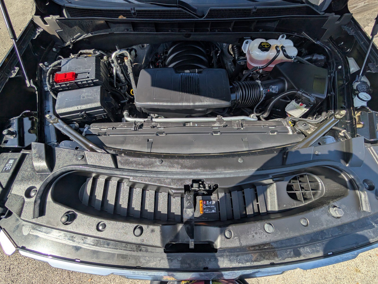 Used 2025 GMC Yukon XL Denali RWD image 24