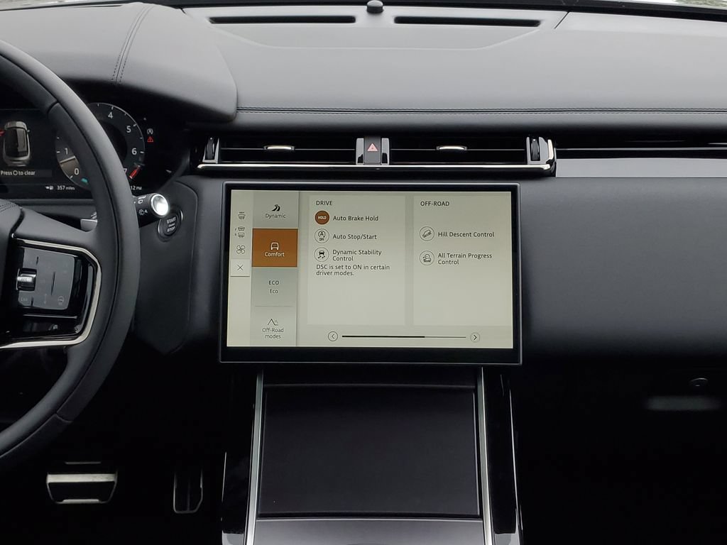 New 2026 Land Rover Range Rover Velar Dynamic SE AWD/4WD image 30