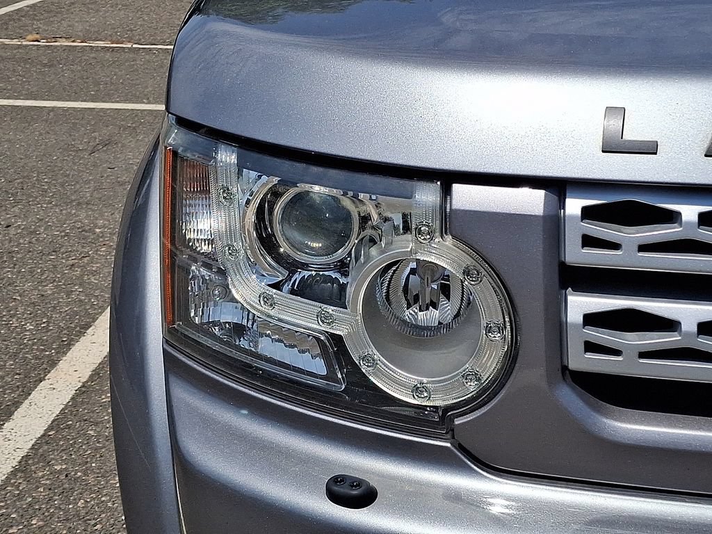 Used 2013 Land Rover LR4 HSE AWD/4WD image 12