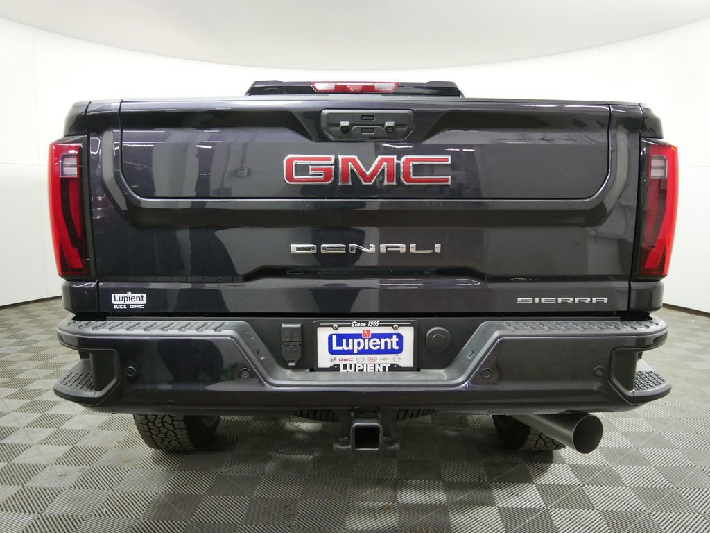 New 2026 GMC Sierra 3500 Denali w/ Denali Reserve Package image 3