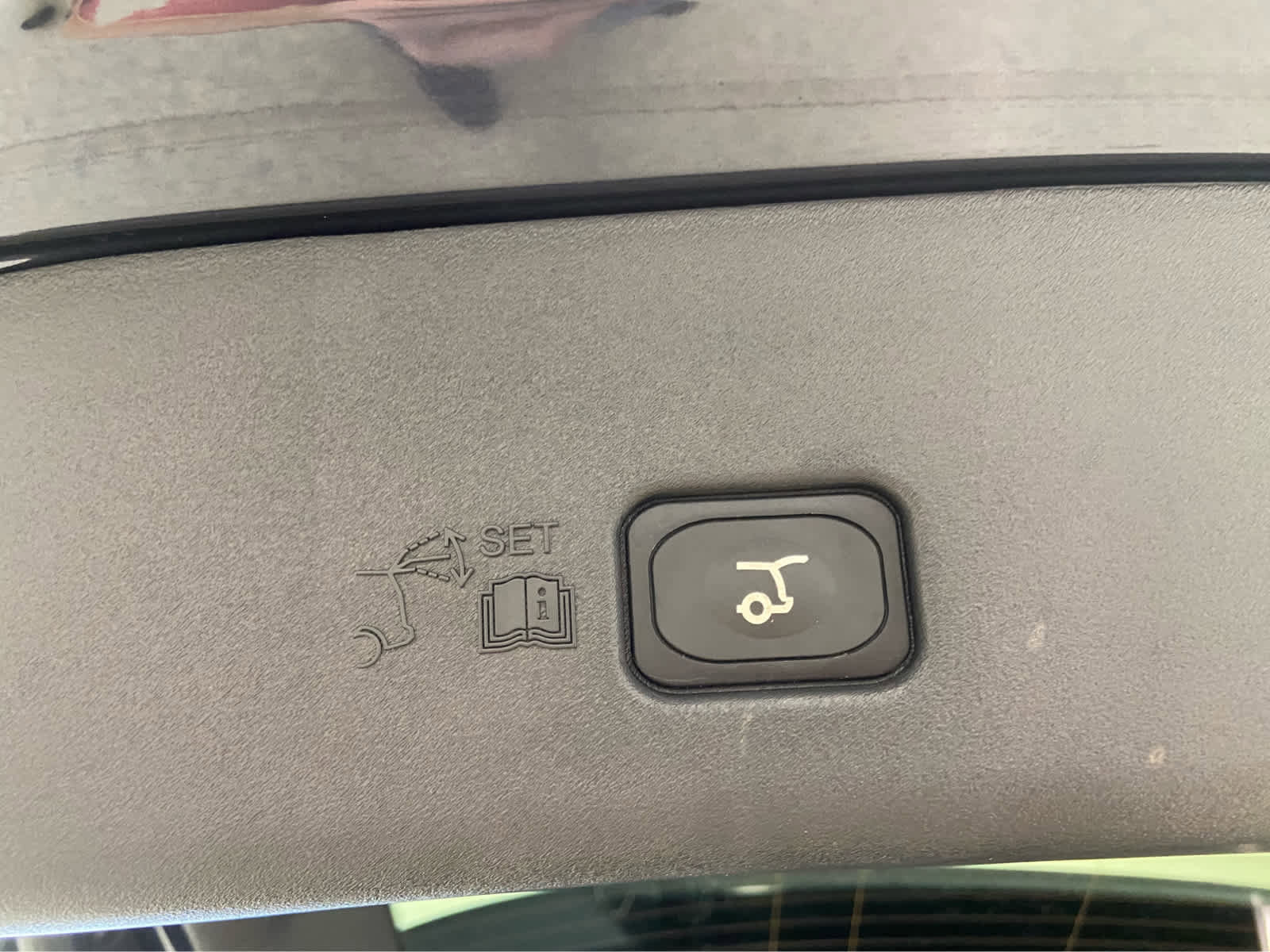 Used 2024 Lincoln Nautilus Premier w/ Equipment Group 102A image 11