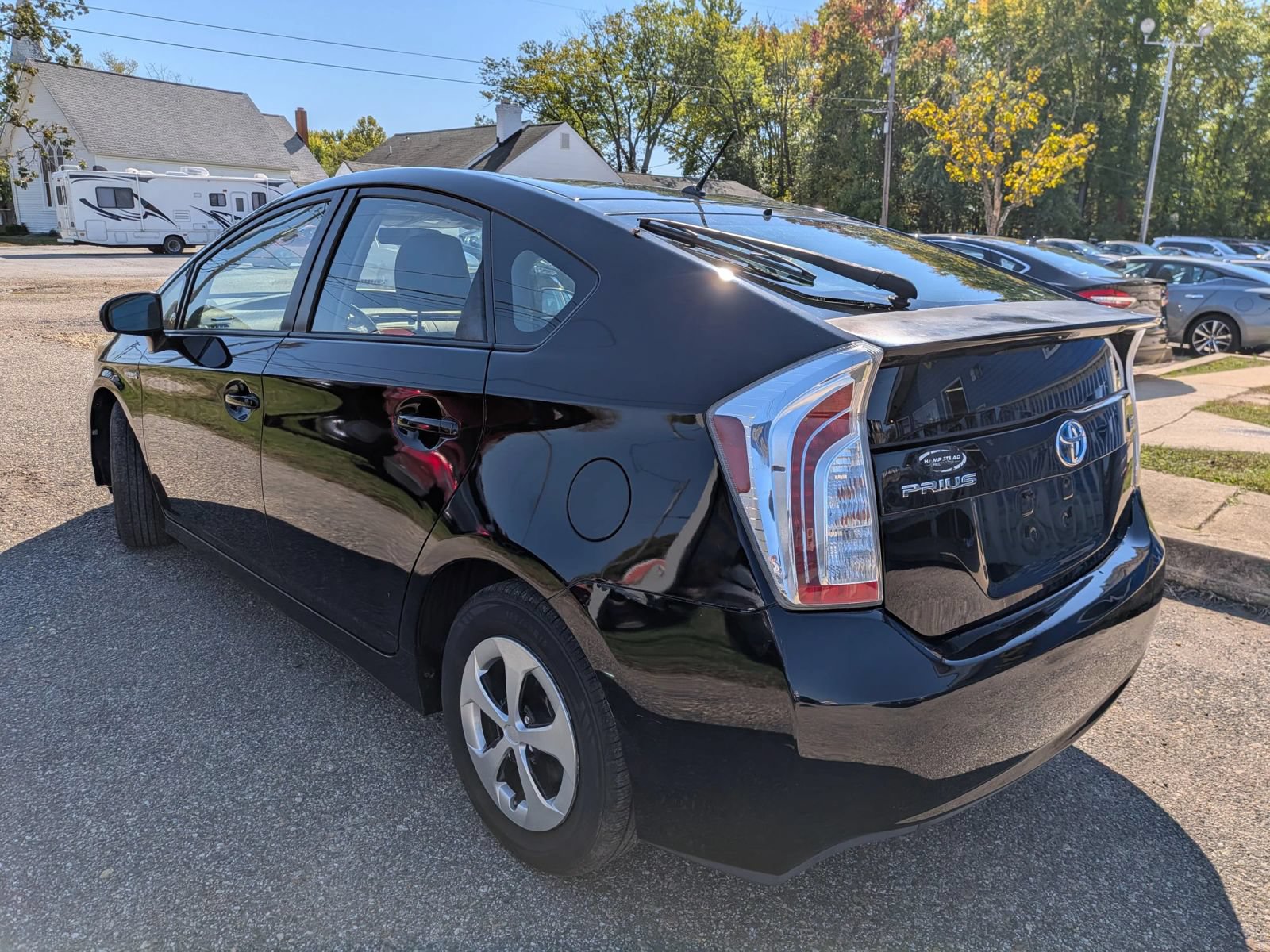 Used 2014 Toyota Prius Two FWD image 4