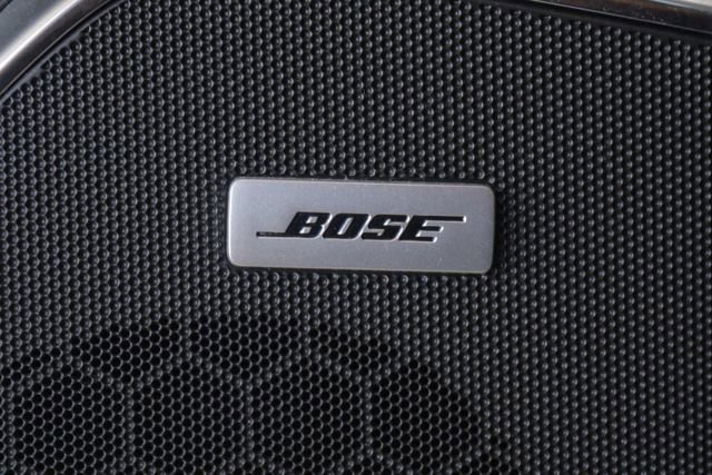 Used 2017 Cadillac Escalade Platinum image 24