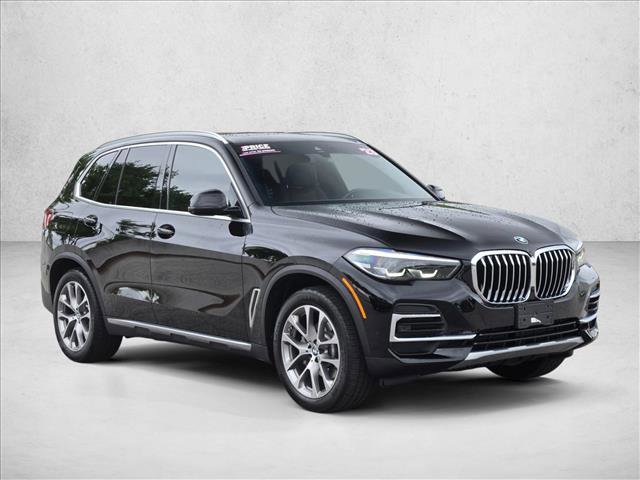 Used 2023 BMW X5 xDrive40i w/ Premium Package AWD/4WD image 3