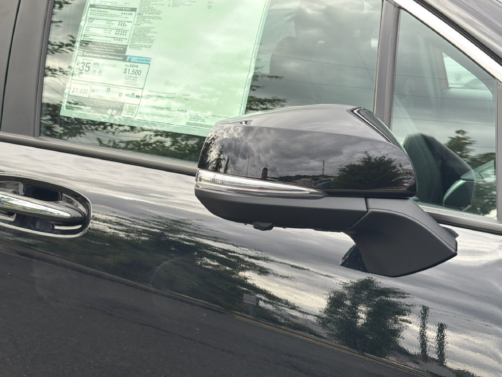 New 2026 Toyota Sienna Platinum AWD/4WD image 11