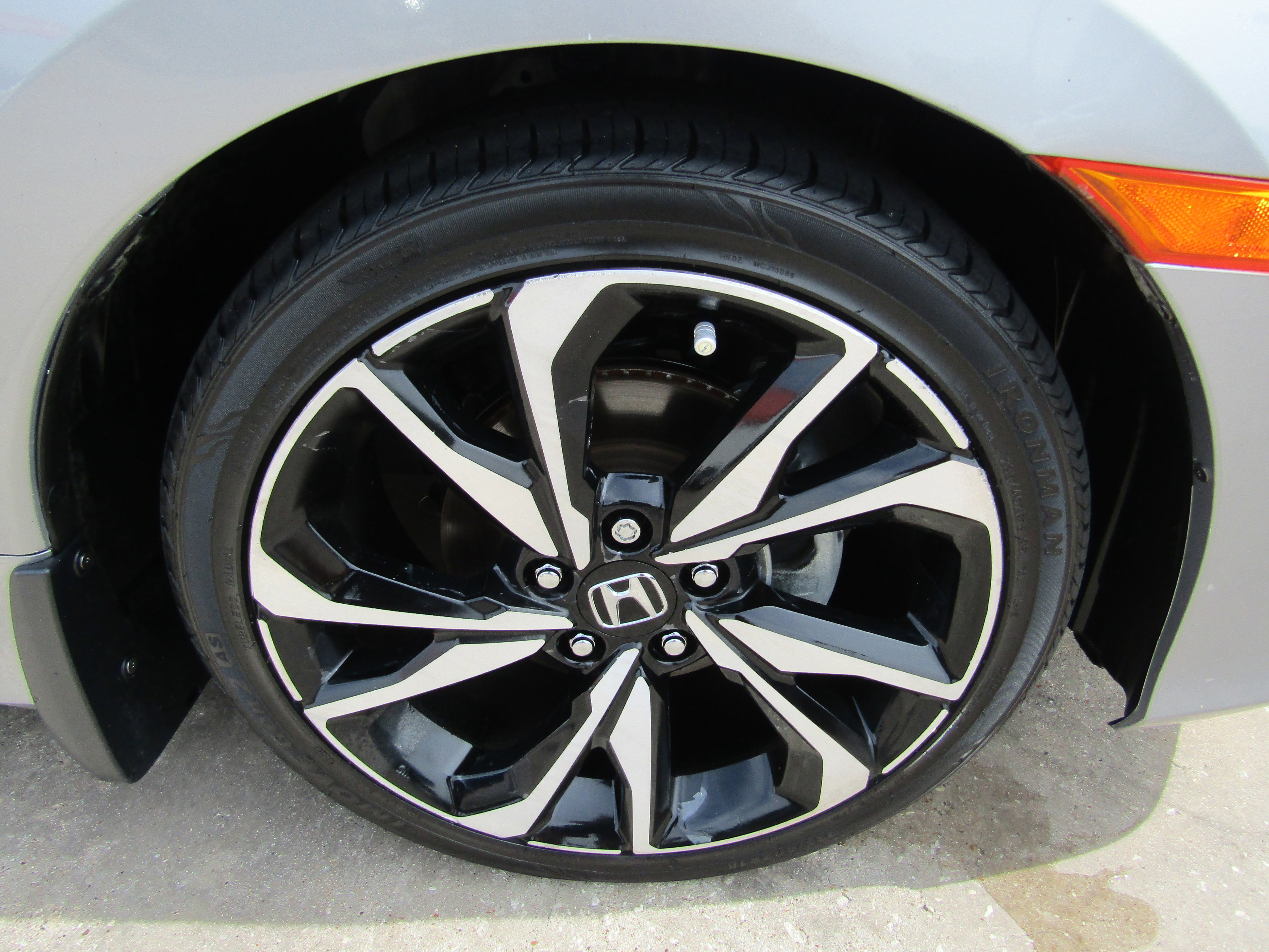 Used 2020 Honda Civic Sport image 7