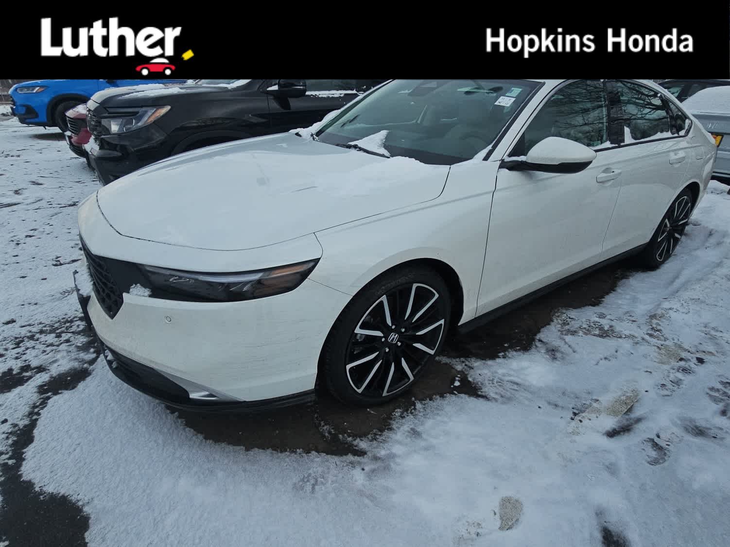 Used 2025 Honda Accord Touring image 1