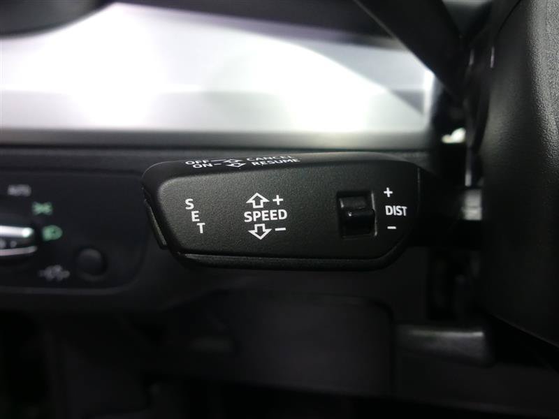 Used 2021 Audi Q5 e Premium Plus w/ Premium Plus Package AWD/4WD image 33