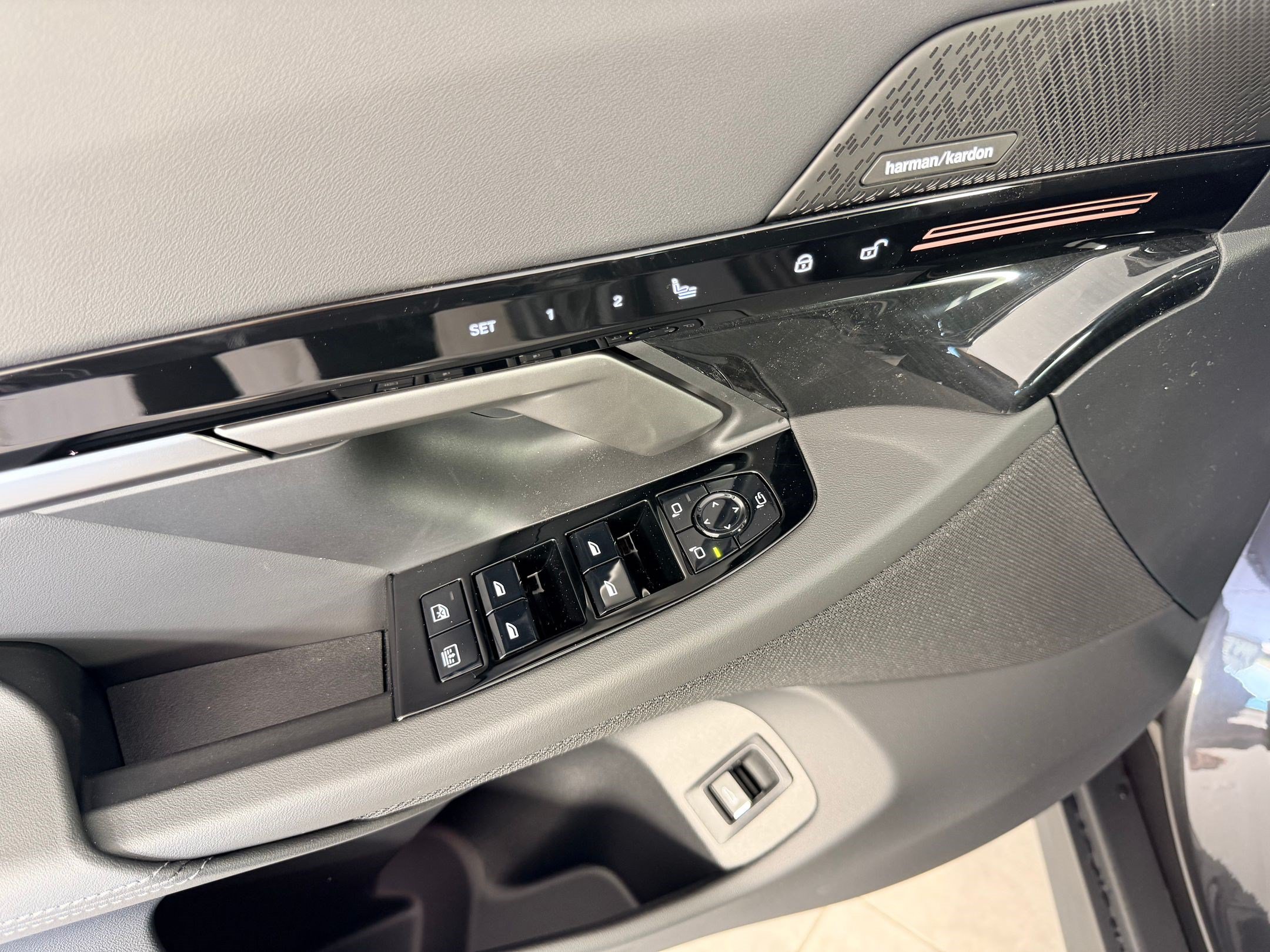 New 2026 BMW 530i RWD image 22