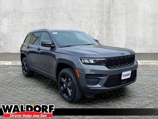 New 2025 Jeep Grand Cherokee 4WD