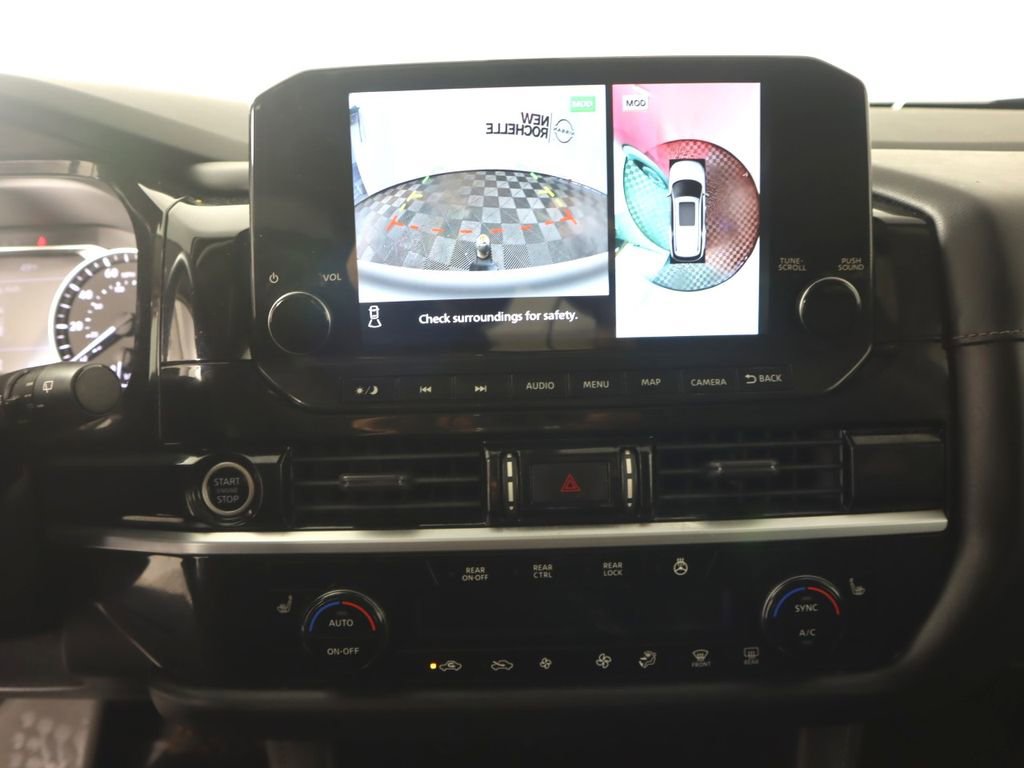 Used 2022 Nissan Pathfinder SL w/ SL Premium Package image 14