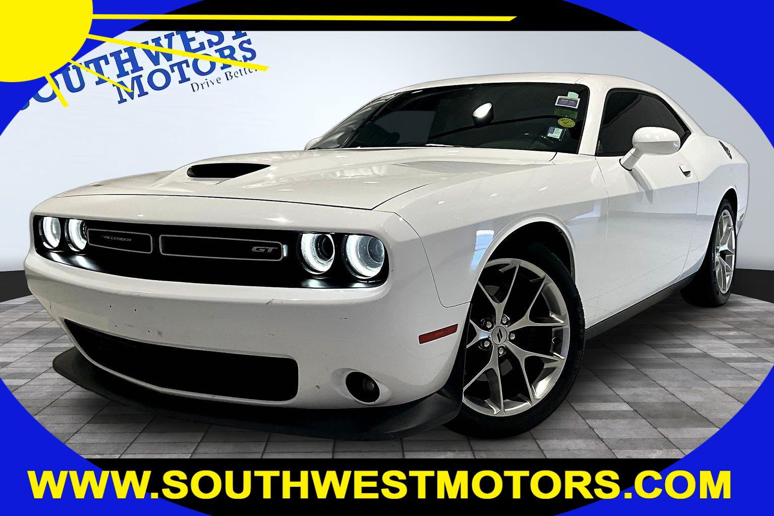 Used 2020 Dodge Challenger GT RWD image 1