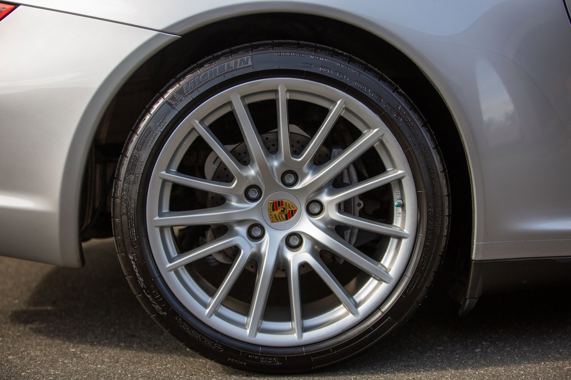 Used 2006 Porsche 911 Carrera 4 image 30