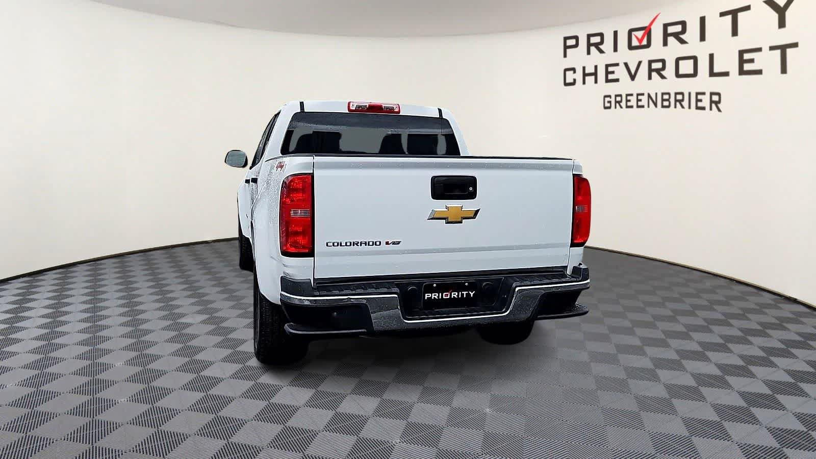 Used 2017 Chevrolet Colorado W/T w/ WT Convenience Package AWD/4WD image 7